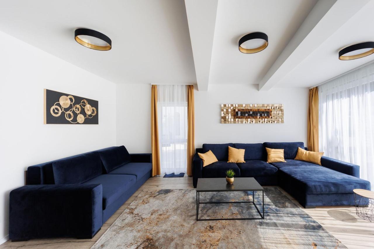 Villa Bauhaus Gold Siofok Bagian luar foto